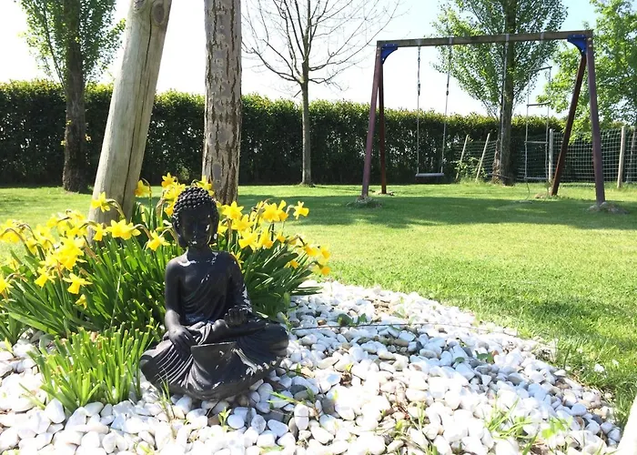 Via Punta 8 3* Bologna