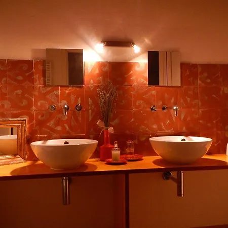 ベッド・アンド・ブレックファスト Via Punta 8 3*