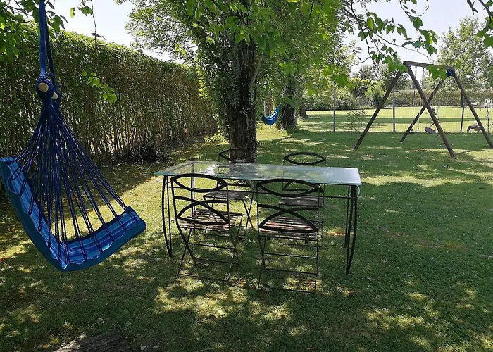 Oda ve Kahvaltı Via Punta 8 3*